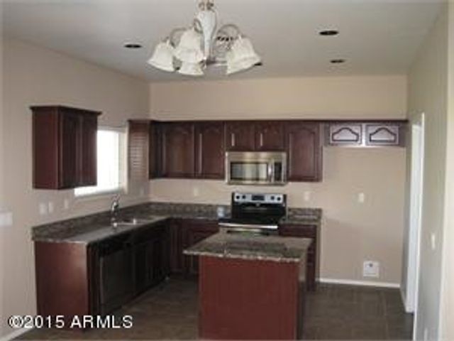 28820 N Spur Drive, San Tan Valley, AZ 85143