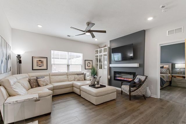6253 Renner Park Drive, Columbus, OH 43228