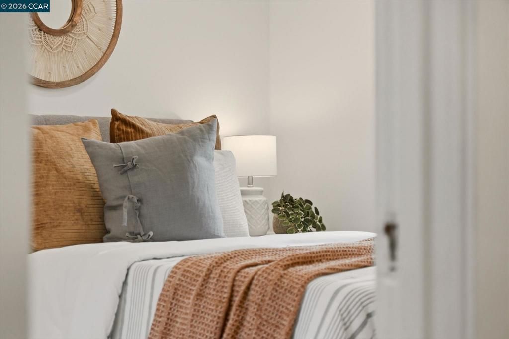 Image 23 of property listing at 3214 California St, Berkeley, CA 94703