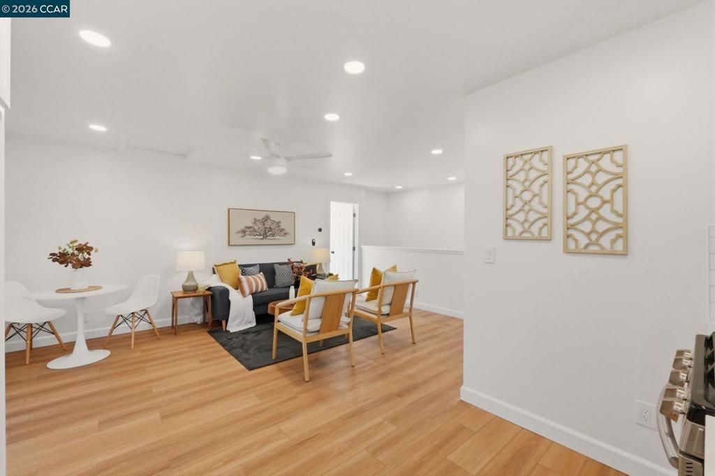 Image 32 of property listing at 3214 California St, Berkeley, CA 94703