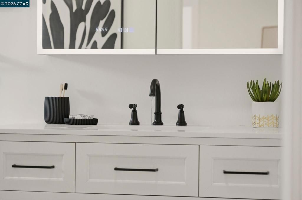 Image 47 of property listing at 3214 California St, Berkeley, CA 94703