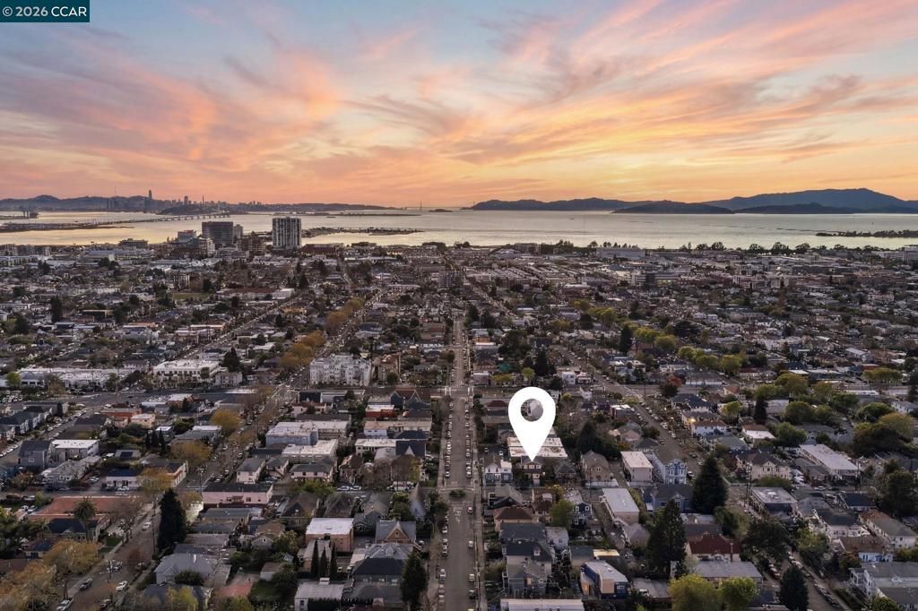 Image 58 of property listing at 3214 California St, Berkeley, CA 94703