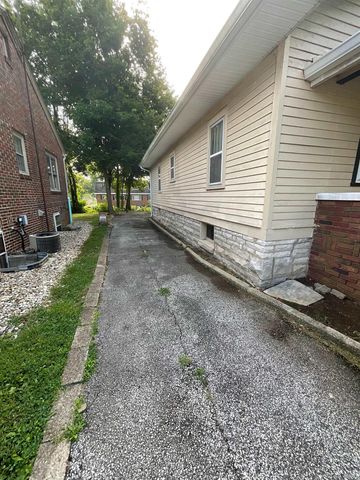 420 N Lincoln Street, Bloomington, IN 47408