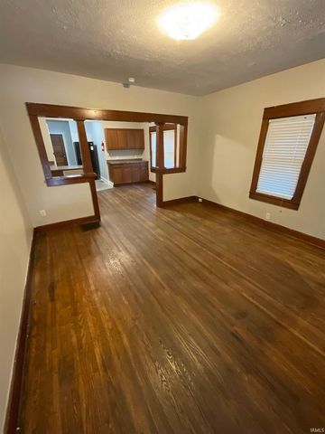 420 N Lincoln Street, Bloomington, IN 47408