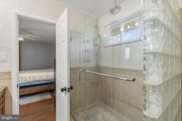 221 OCEAN AVE, Cherry Hill, NJ 08003