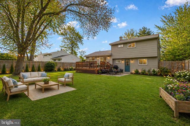 221 OCEAN AVE, Cherry Hill, NJ 08003