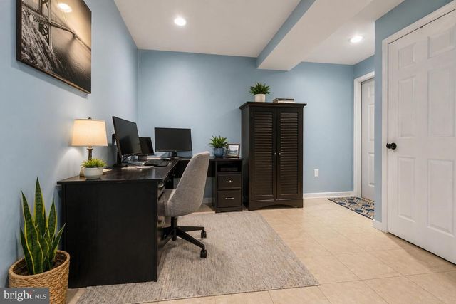 221 OCEAN AVE, Cherry Hill, NJ 08003