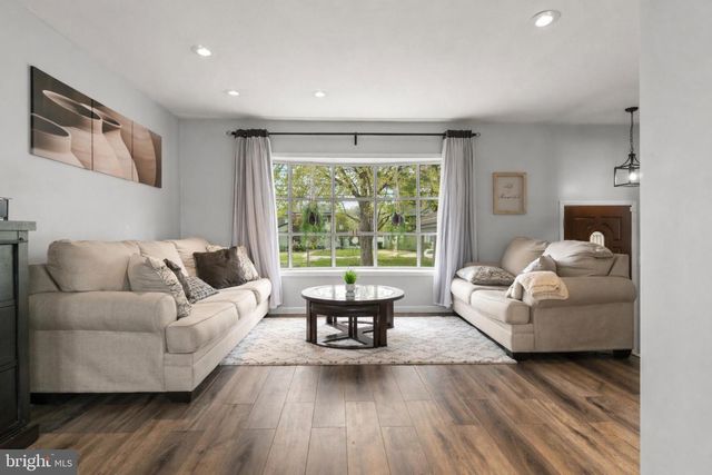 221 OCEAN AVE, Cherry Hill, NJ 08003