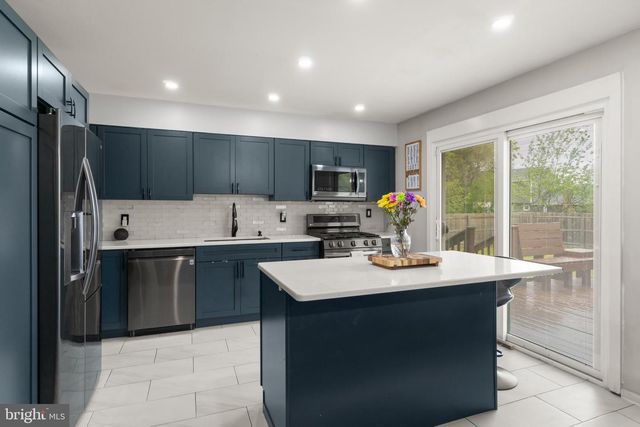 221 OCEAN AVE, Cherry Hill, NJ 08003