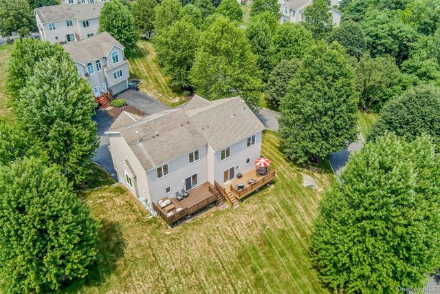 1 Ledger View Court, Highland Mills, NY 10930