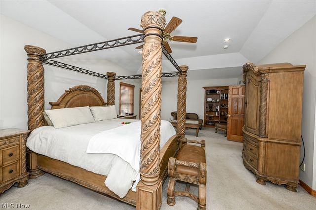 1597 Pilgrims Knob SE, Canton, OH 44709