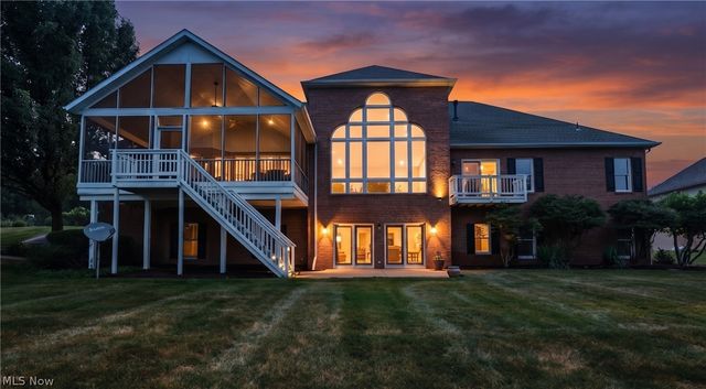 1597 Pilgrims Knob SE, Canton, OH 44709
