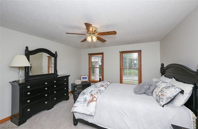 1597 Pilgrims Knob SE, Canton, OH 44709