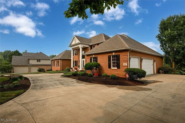 1597 Pilgrims Knob SE, Canton, OH 44709
