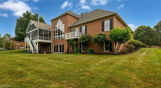 1597 Pilgrims Knob SE, Canton, OH 44709