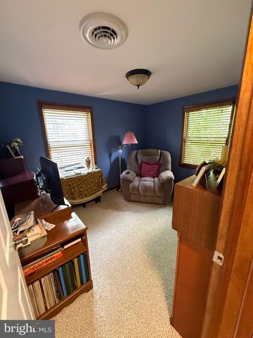 357 MACBETH DR, Charles Town, WV 25414