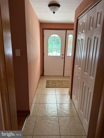 357 MACBETH DR, Charles Town, WV 25414