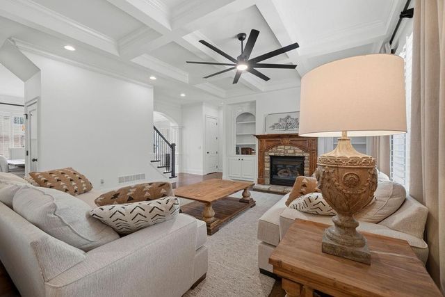 2895 Lassiter Manor Drive, Marietta, GA 30062