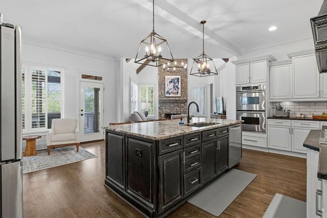 2895 Lassiter Manor Drive, Marietta, GA 30062