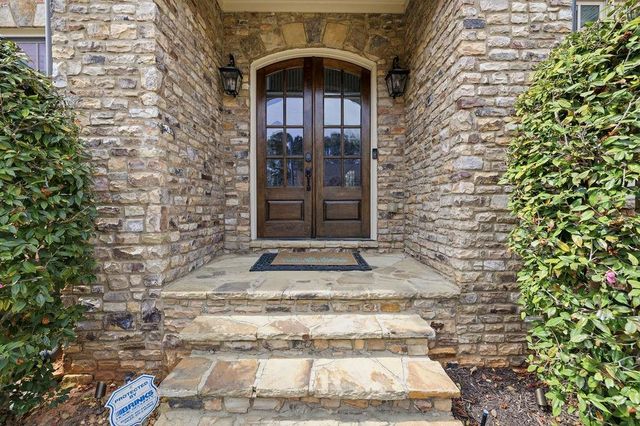 2895 Lassiter Manor Drive, Marietta, GA 30062