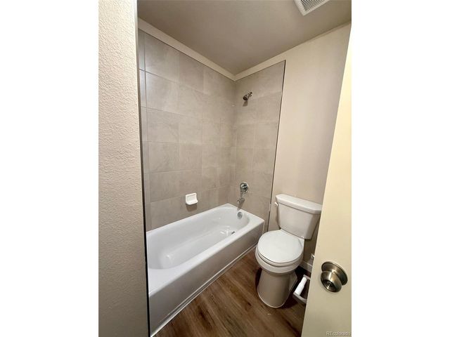 756 N Carrie Ct, Watkins, CO 80137