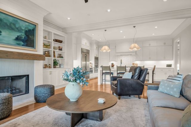 3608A West End Ave, Nashville, TN 37205