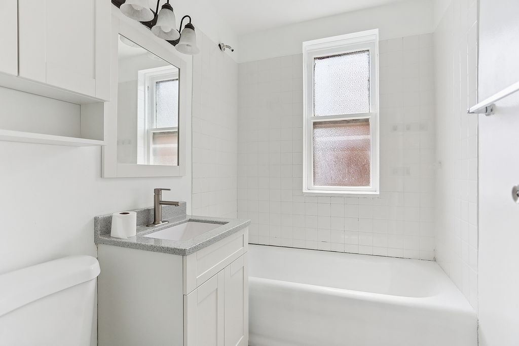 4607 N Monticello Avenue, Chicago, IL 60625 — photo 5