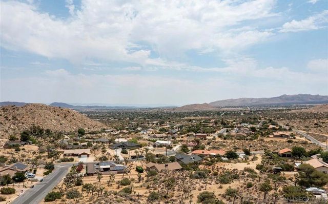 55705 Free Gold Drive, Yucca Valley, CA 92284