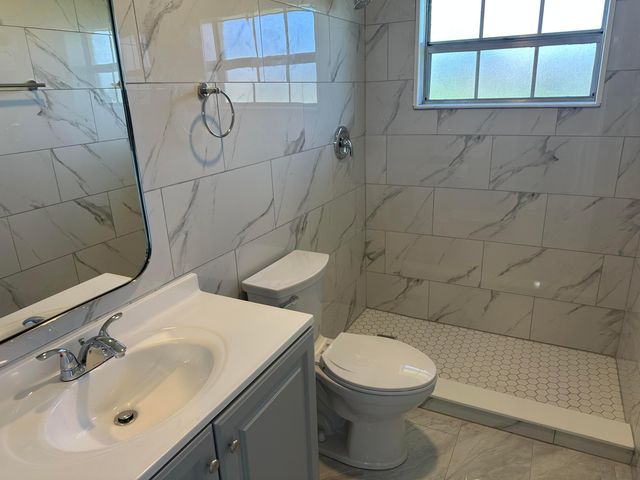 5796 Moss Court 7, Fort Pierce, FL 34982