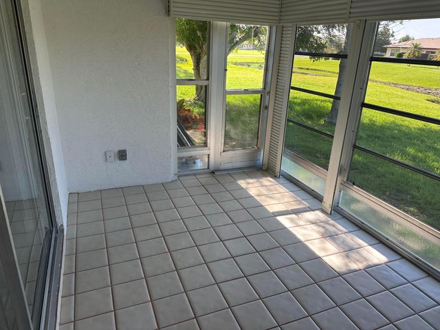 5796 Moss Court 7, Fort Pierce, FL 34982