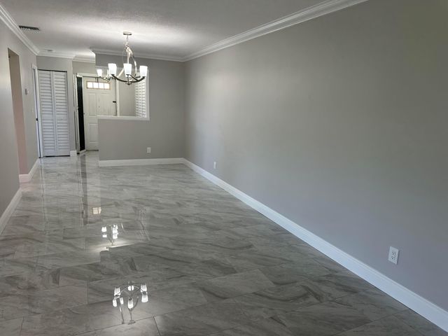 5796 Moss Court 7, Fort Pierce, FL 34982