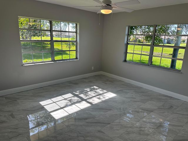 5796 Moss Court 7, Fort Pierce, FL 34982