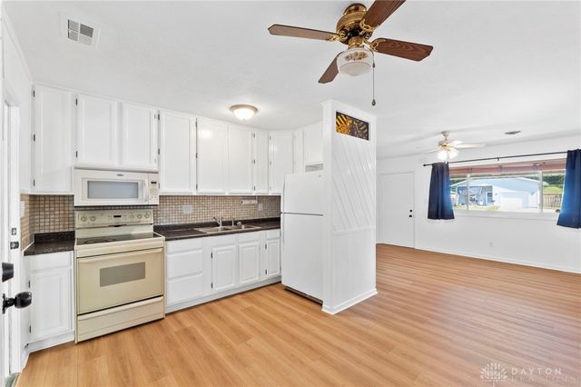 1469 Ironwood Drive, Fairborn, OH 45324