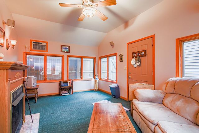 10522 S Leavitt Street, Chicago, IL 60643