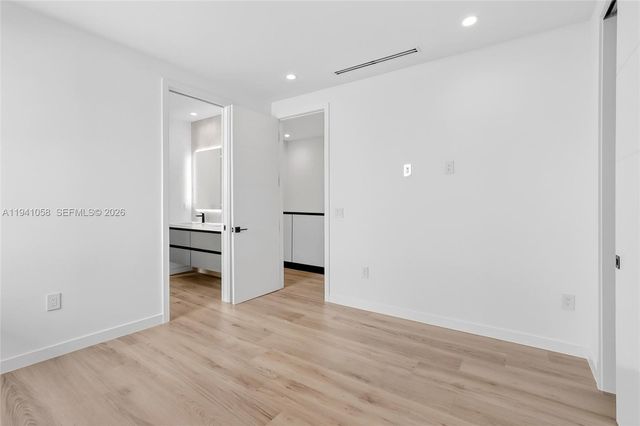 3084 Indiana St, Miami, FL 33133