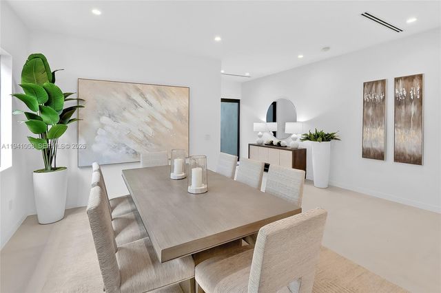 3084 Indiana St, Miami, FL 33133