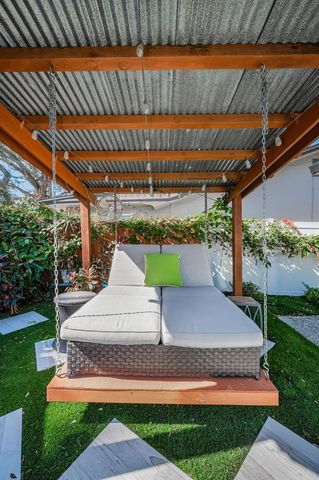 1489 COACHLIGHT WAY, Dunedin, FL 34698