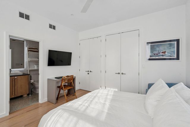 55 Ashley Avenue 17, Charleston, SC 29401