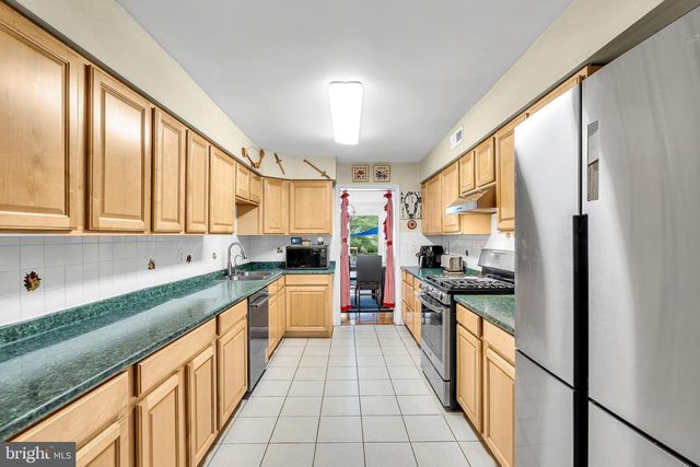 168 THOREAU DR, Plainsboro, NJ 08536