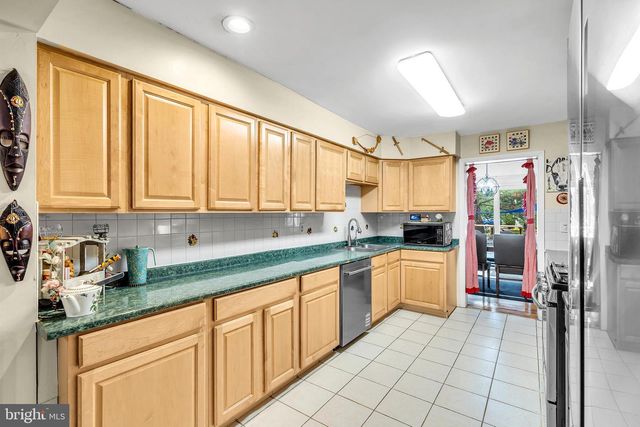 168 THOREAU DR, Plainsboro, NJ 08536