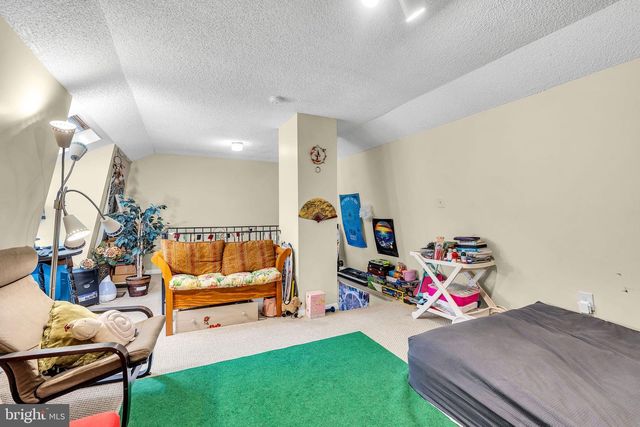 168 THOREAU DR, Plainsboro, NJ 08536