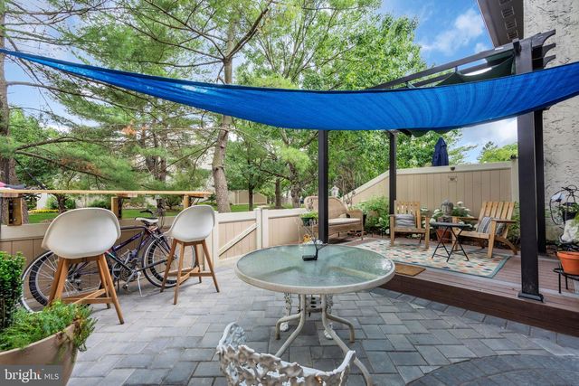 168 THOREAU DR, Plainsboro, NJ 08536