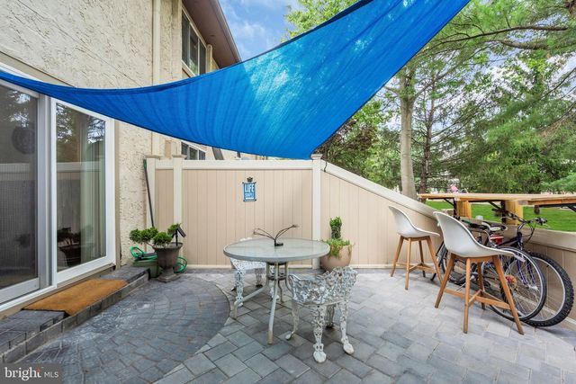 168 THOREAU DR, Plainsboro, NJ 08536