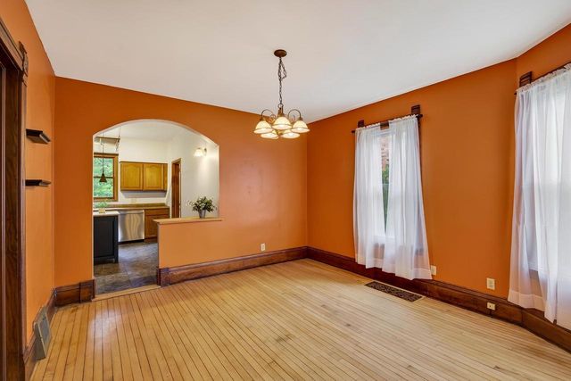 1963 E Washington Avenue, Madison, WI 53704