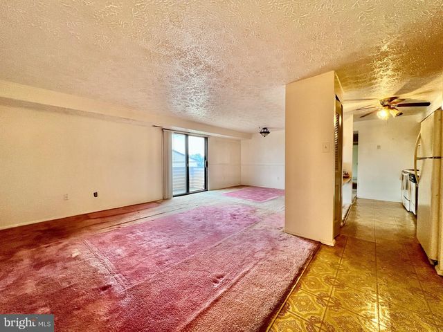 999-L HEATHER RIDGE DR #2L, Frederick, MD 21702