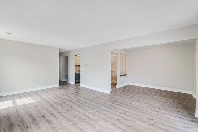 1808 Fayette Walk Avenue H, Hoffman Estates, IL 60194