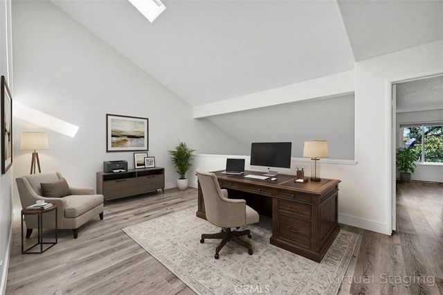28 Cascada, Rancho Santa Margarita, CA 92688