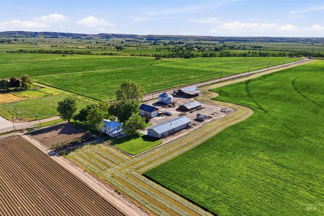 8600 Hillview Rd, Emmett, ID 83617