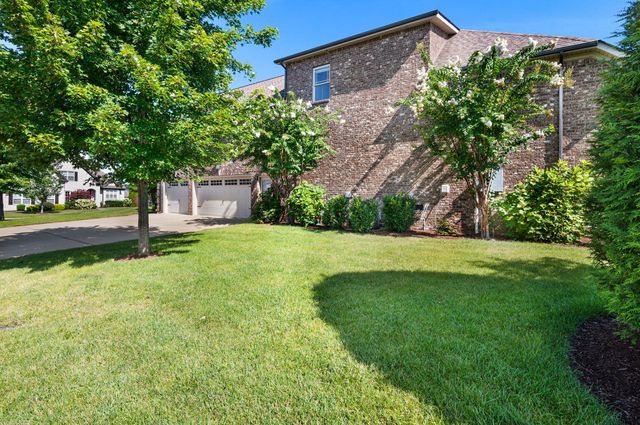 3202 Folcroft Dr, Murfreesboro, TN 37130