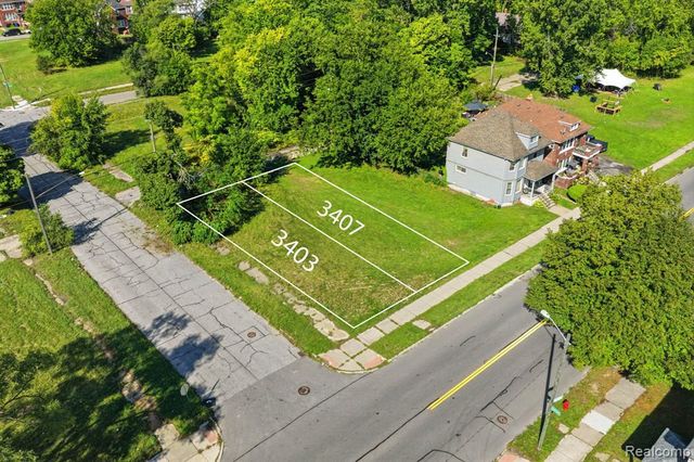 3081 Van Dyke Street, Detroit, MI 48214